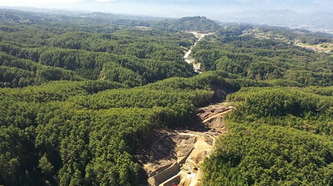R4.10大入沢から2号橋.jpg